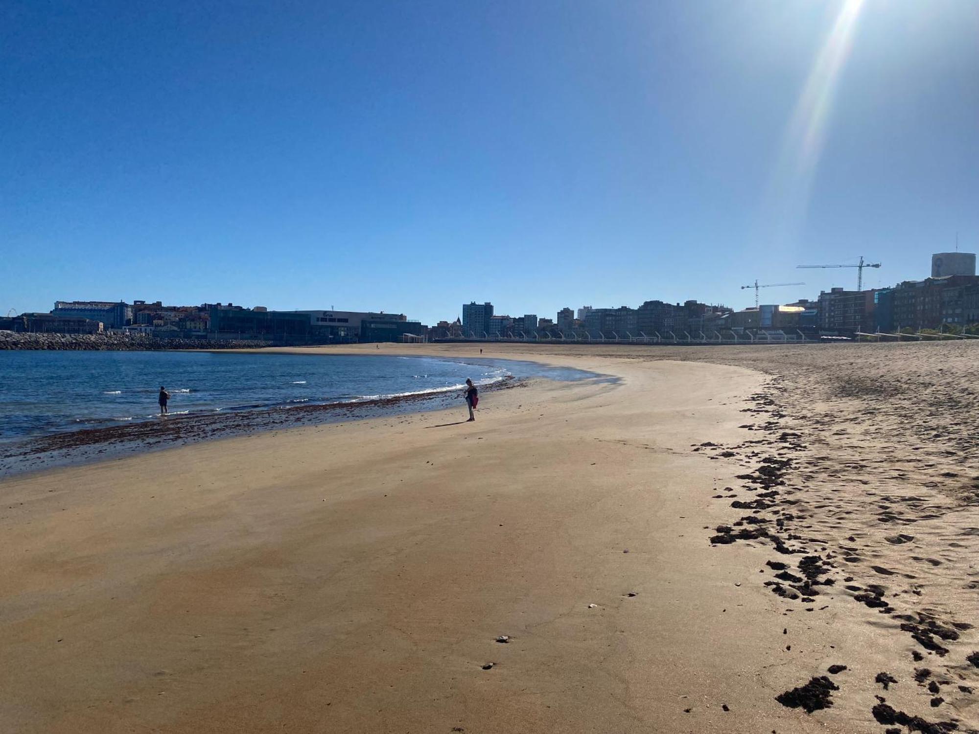 Poniente Beach Gijon Exterior photo